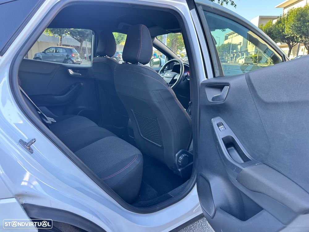 Ford Puma 1.0 EcoBoost MHEV ST-Line - 39