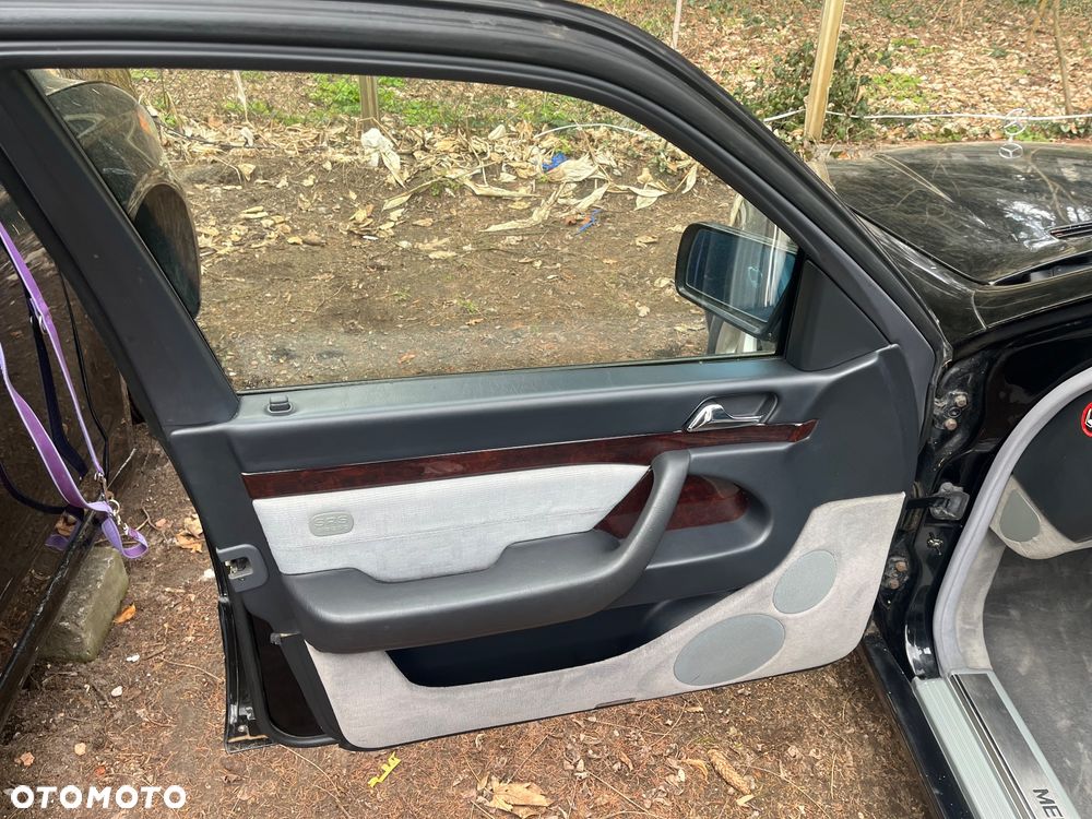 Mercedes-Benz 280 ver-380-se - 13