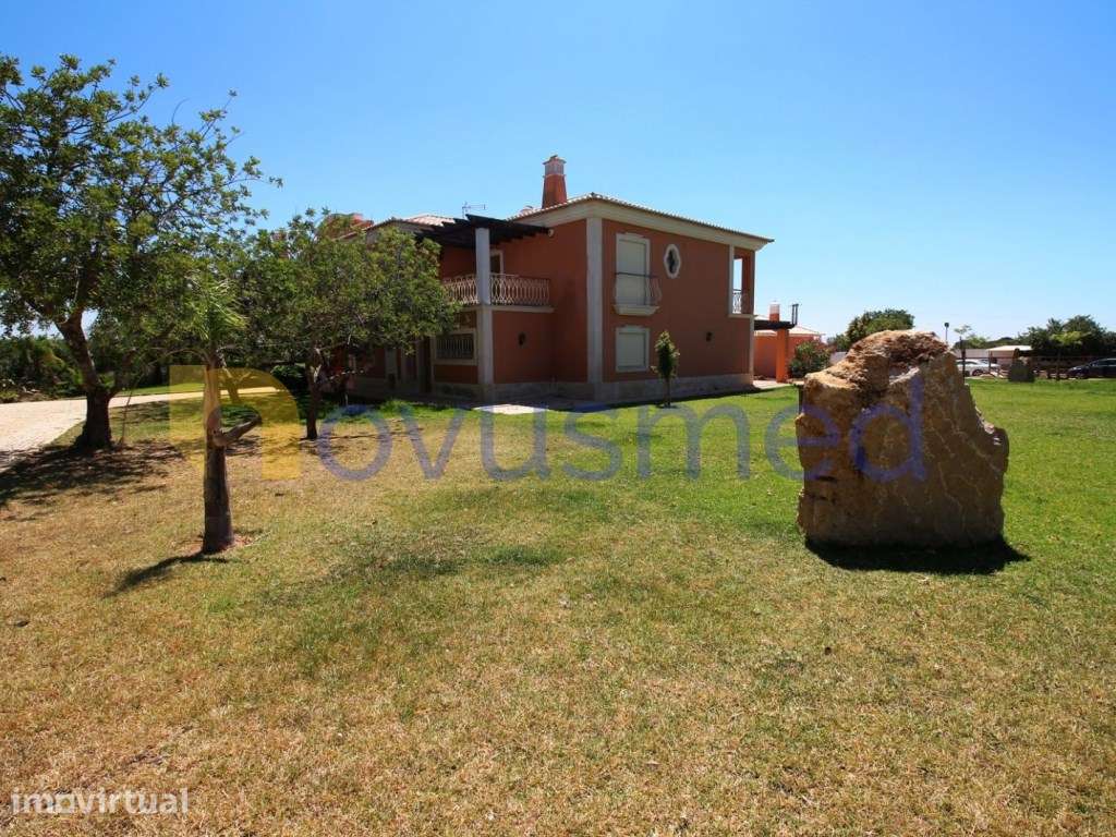 Moradia com 5 quartos, piscina, Albufeira, Algarve - Grande imagem: 2/23