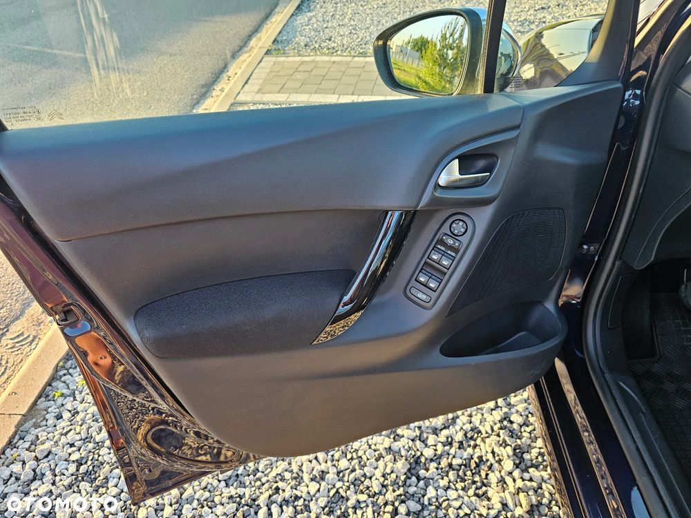 Citroën C3 1.2 PureTech Exclusive - 13