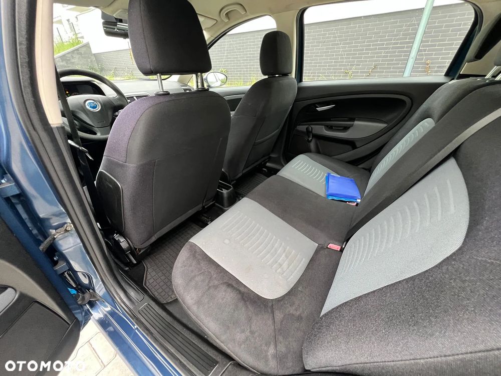 Fiat Punto - 15