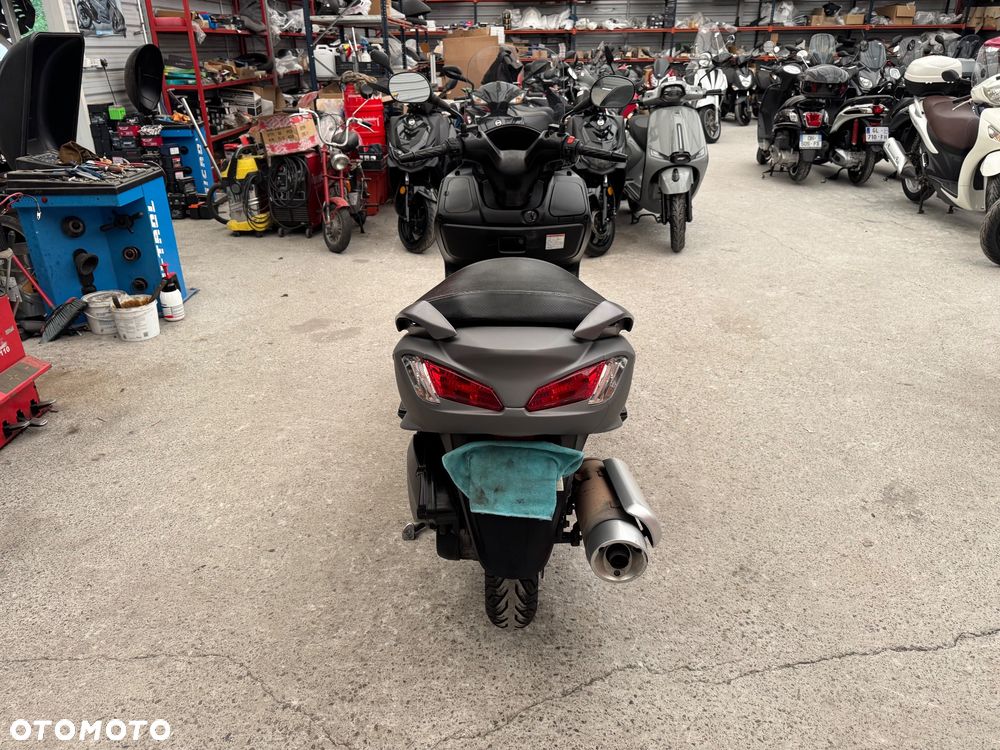 Suzuki Burgman - 6
