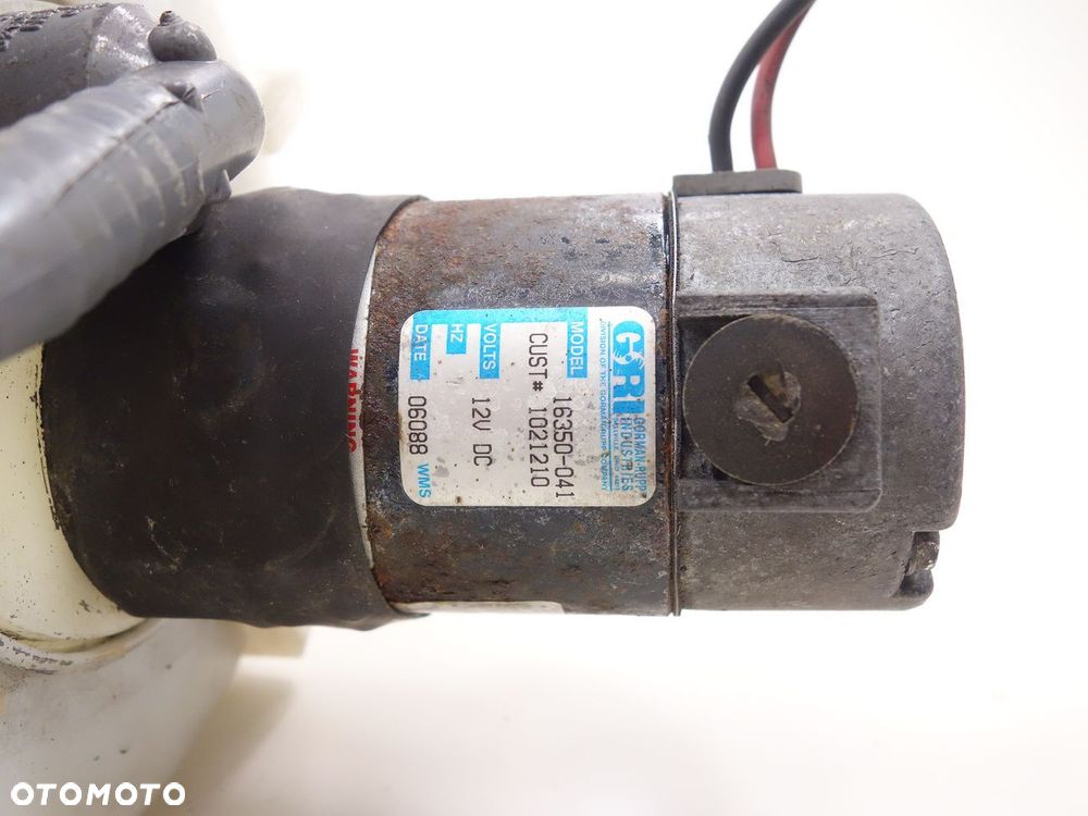 Zamiatarka Tennant M20 Pompa Wody Płynu 9002708 - 2