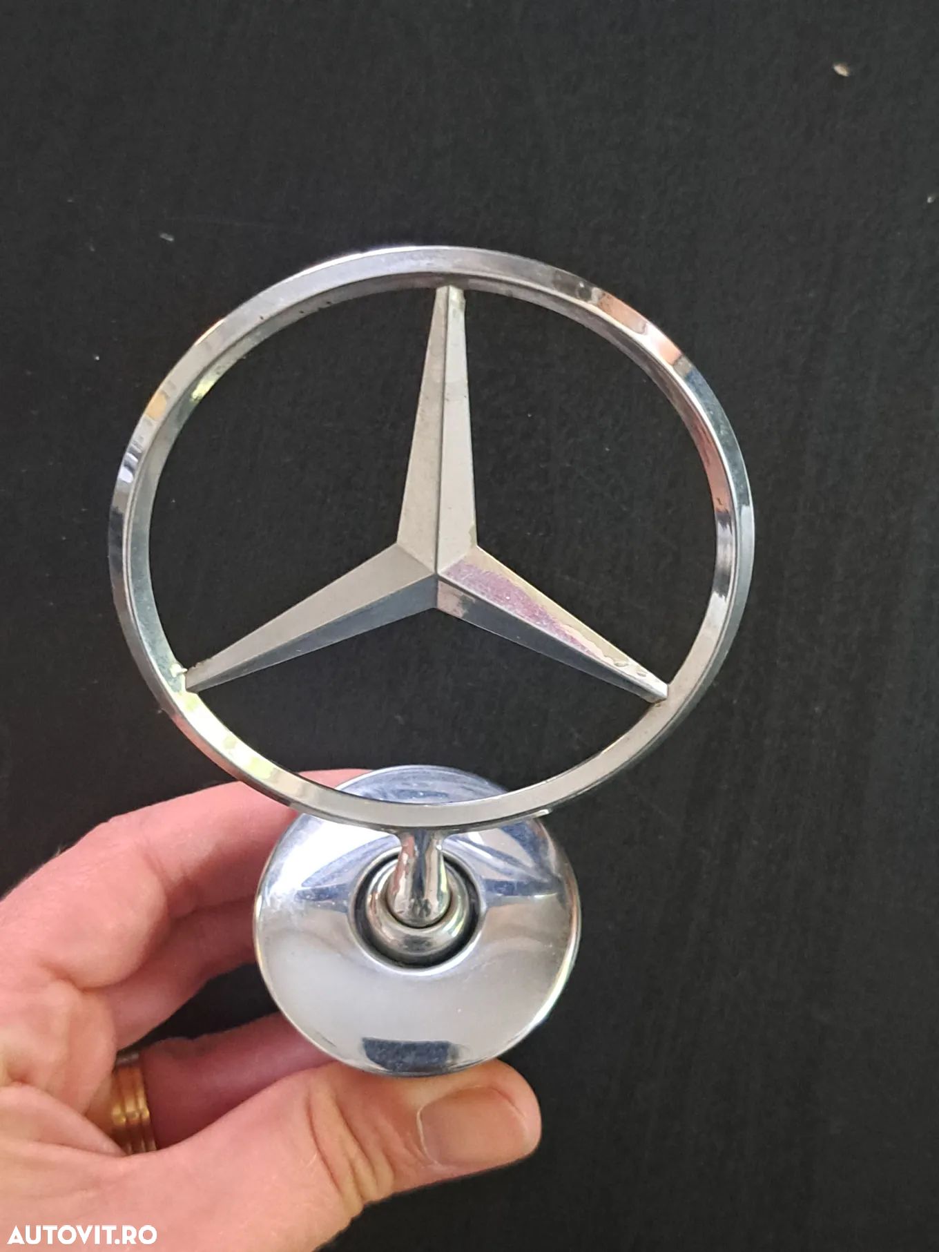 Emblema sigla stema capota fata Originala Mercedes W212 X204 W204 W202 W203 W124 W210 W211 W208 W123 W126 W201 - 1