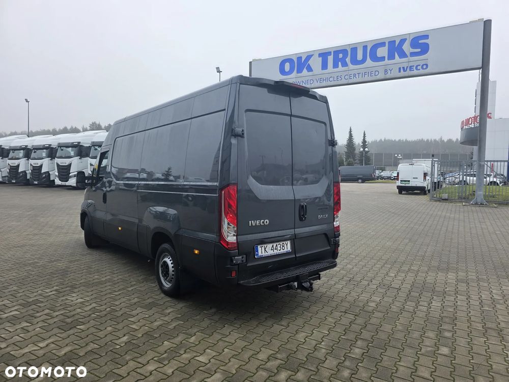 Iveco 35S16V L3H2 Średniak Krajowy Ledy Hak - 2