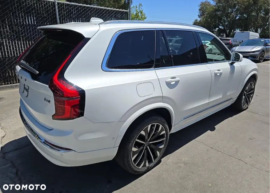 Volvo XC 90 - 4