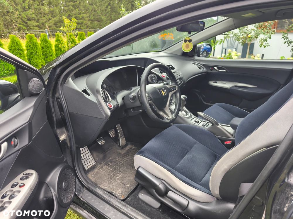 Honda Civic 1.8 Executive - 13
