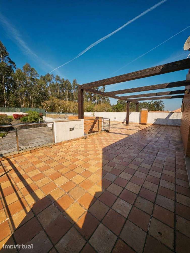 ✅ Moradia T4 de Luxo com 1200 m² de Terreno em Águeda | Garagem Gigant - Grande imagem: 4/22