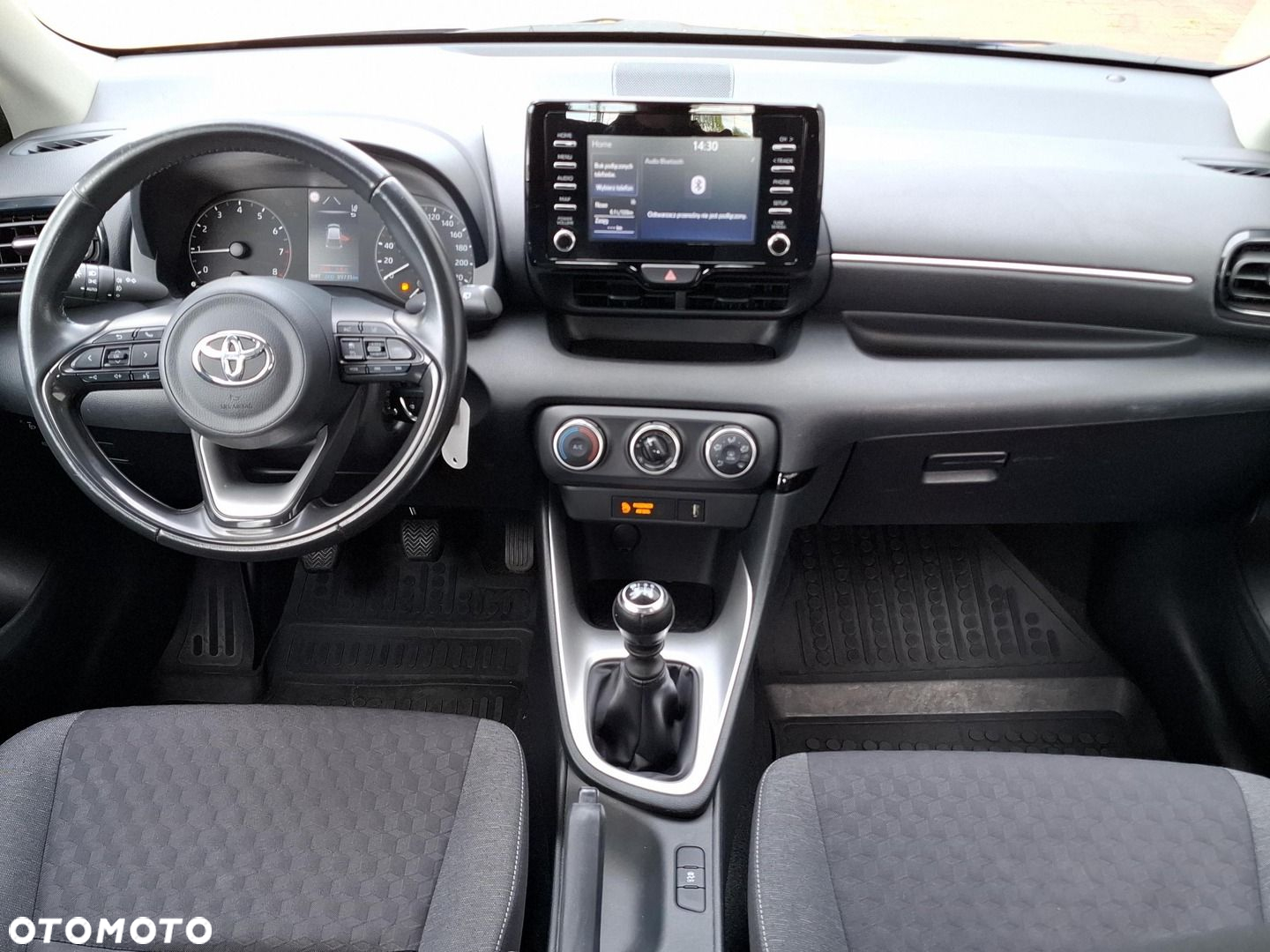 Toyota Yaris - 9