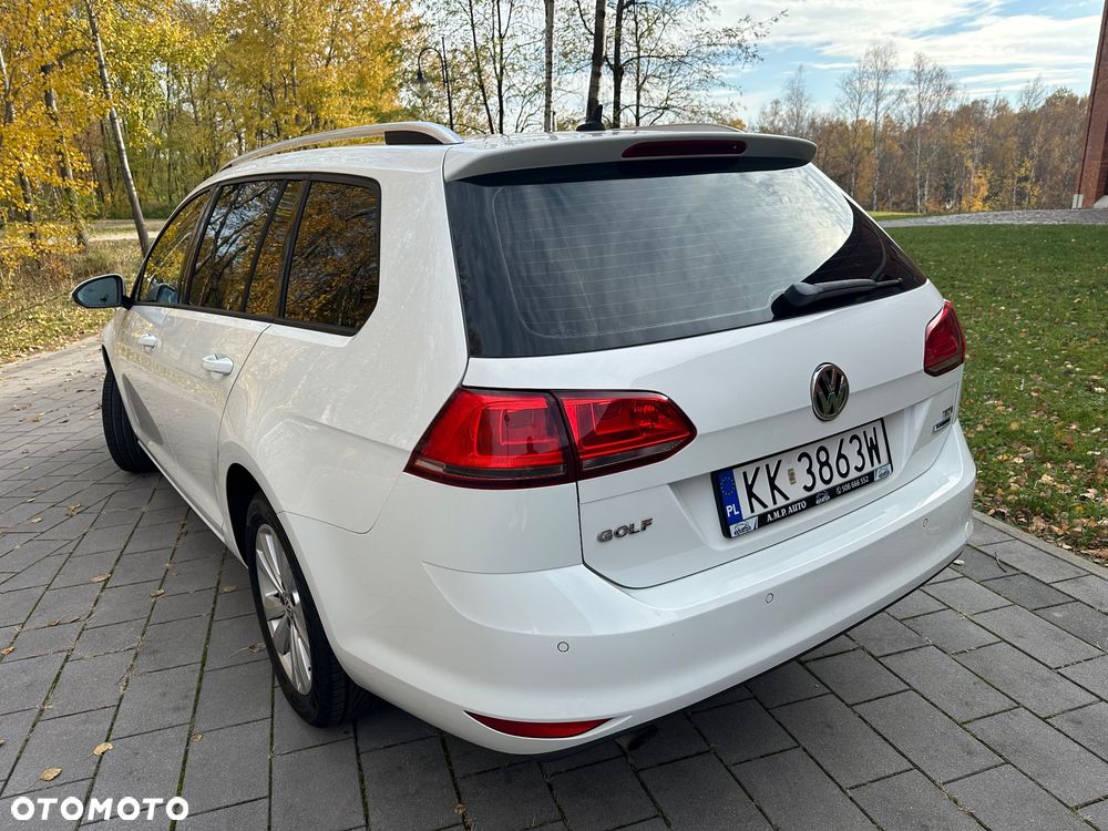 Volkswagen Golf 1.6 TDI BlueMotion Technology Comfortline - 4