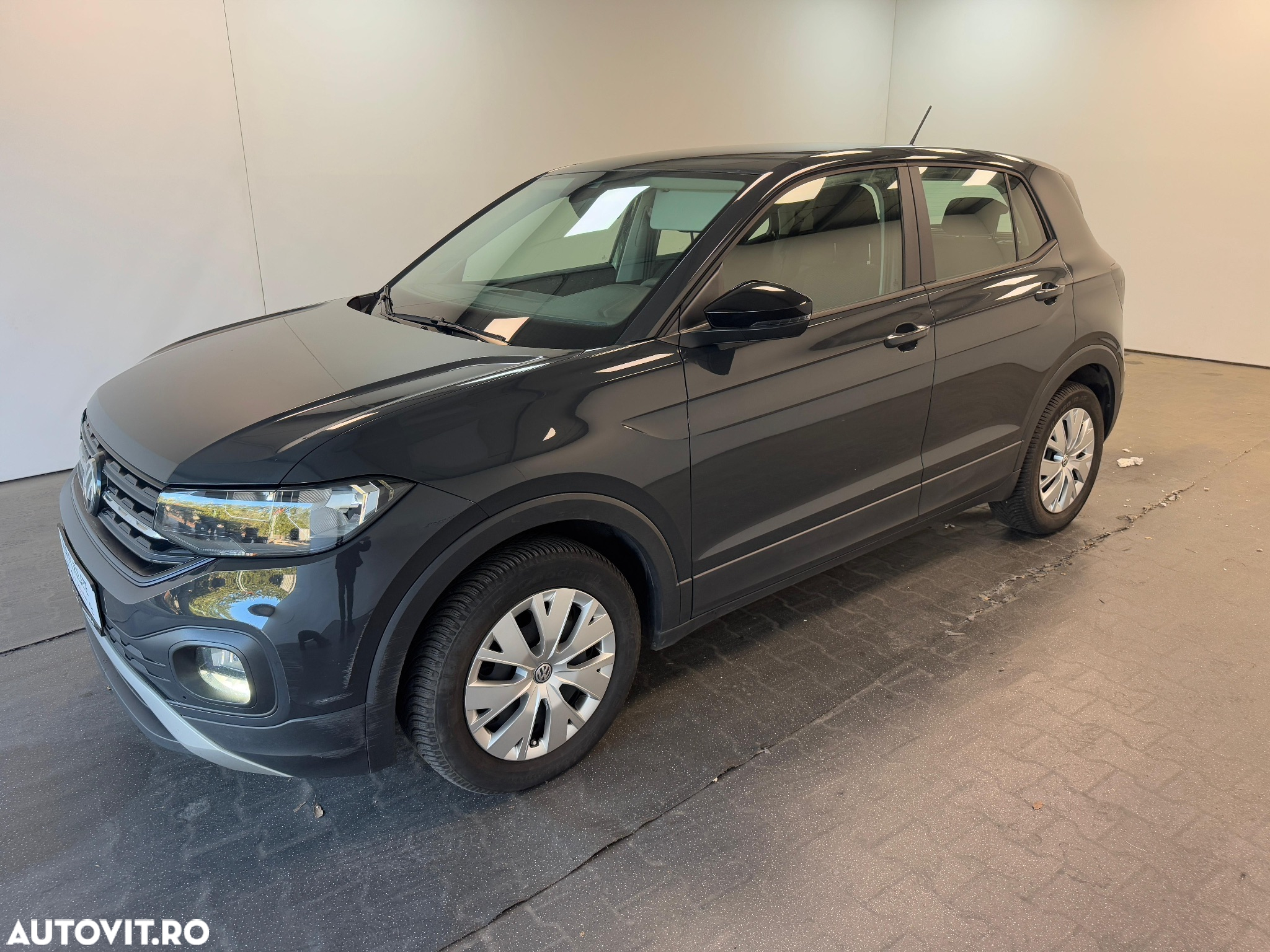 Volkswagen T-Cross 1.6 TDI Base - 27