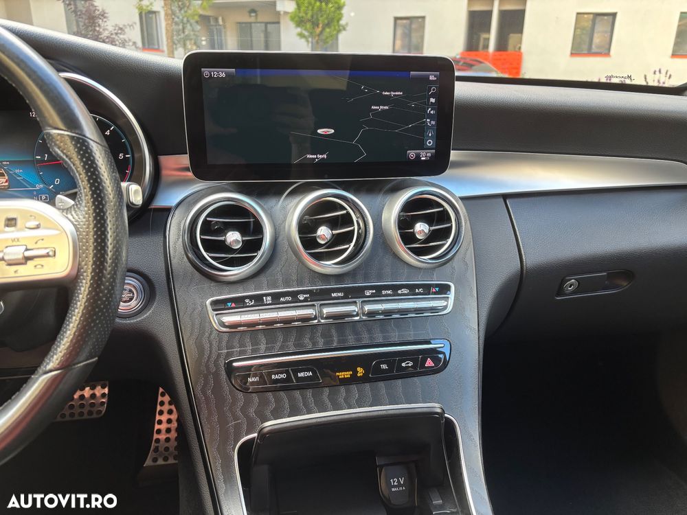 Mercedes-Benz C - 14
