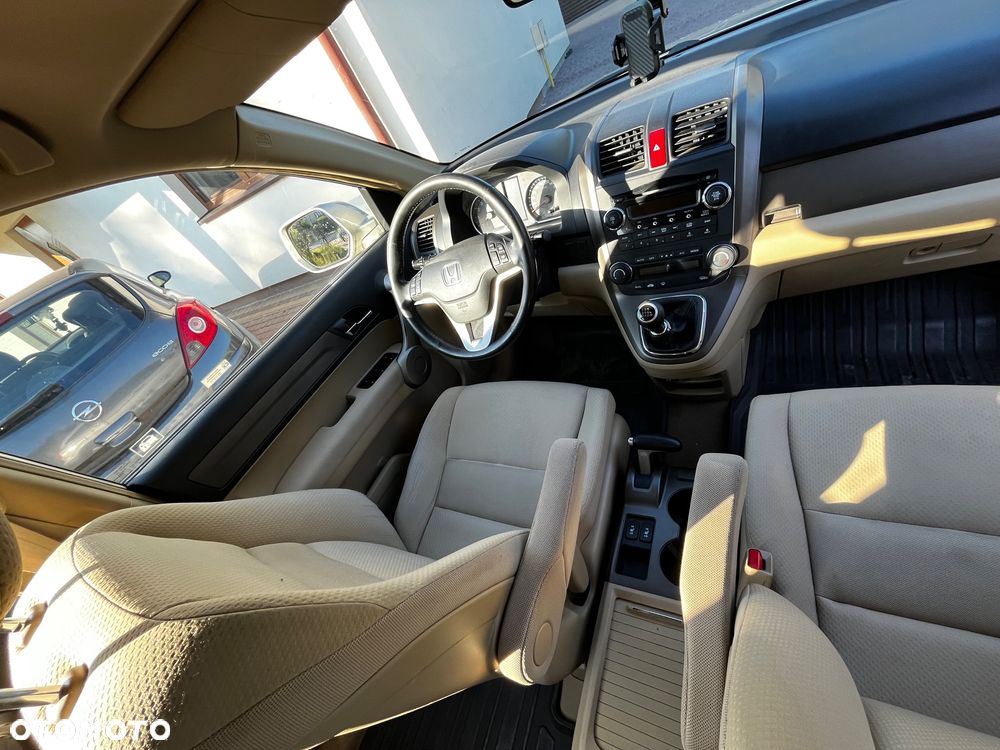 Honda CR-V - 13