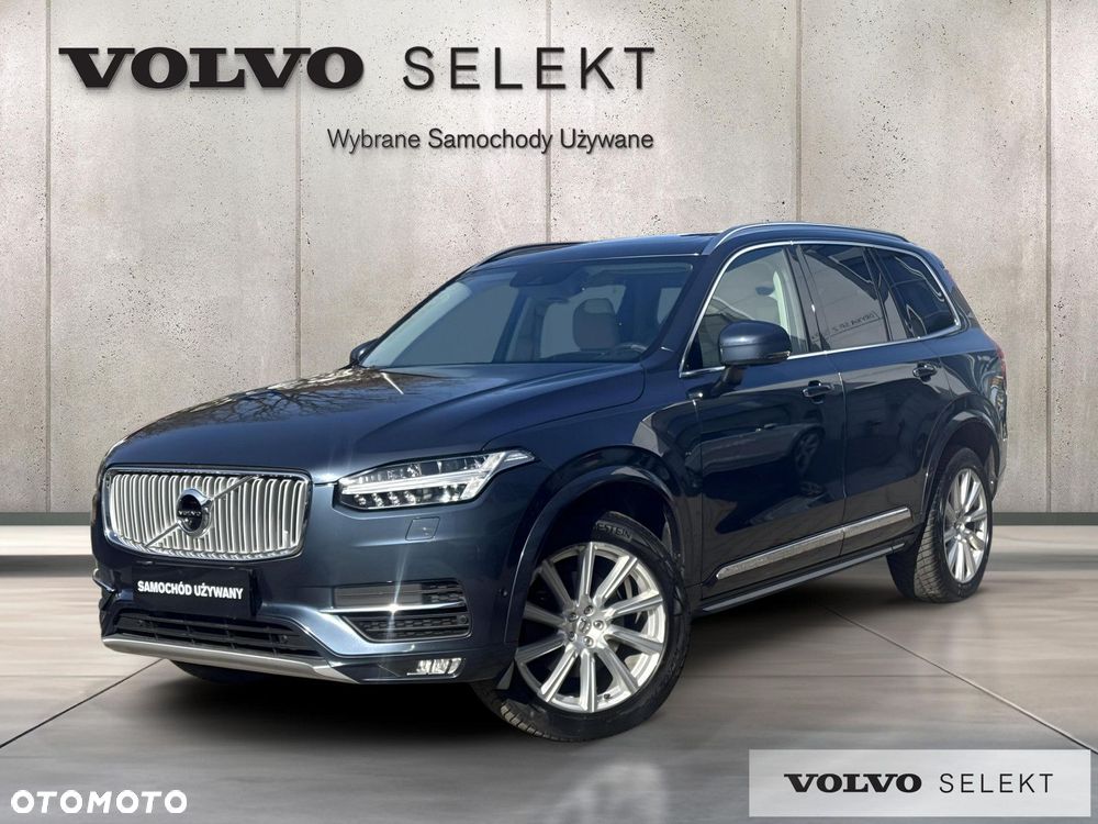 Volvo XC 90 - 1
