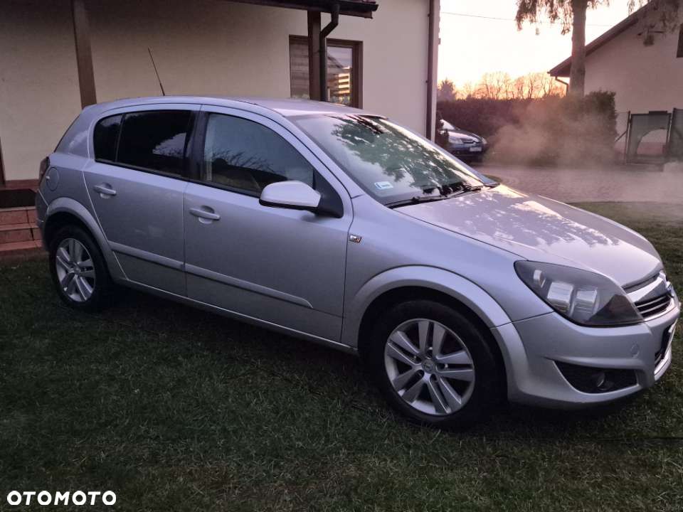 Opel Astra 1.7 CDTI - 5