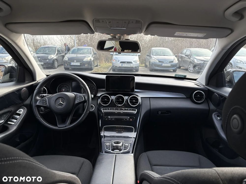 Mercedes-Benz Klasa C 180 9G-TRONIC - 6