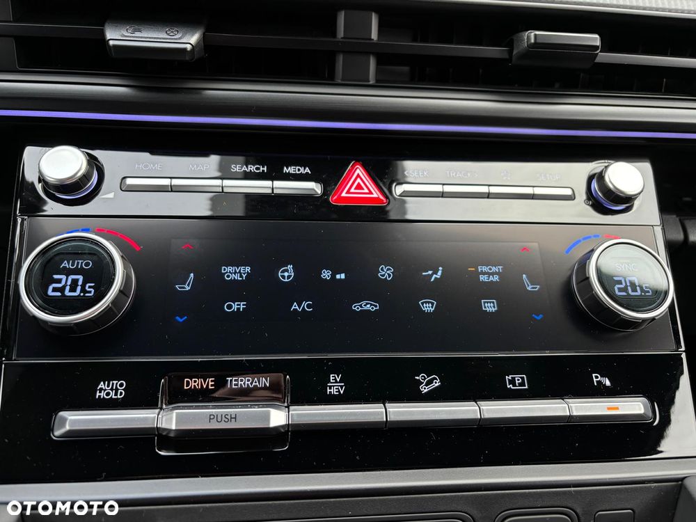 Hyundai Santa Fe 1.6 T-GDI HEV Calligraphy 4WD 7os - 15
