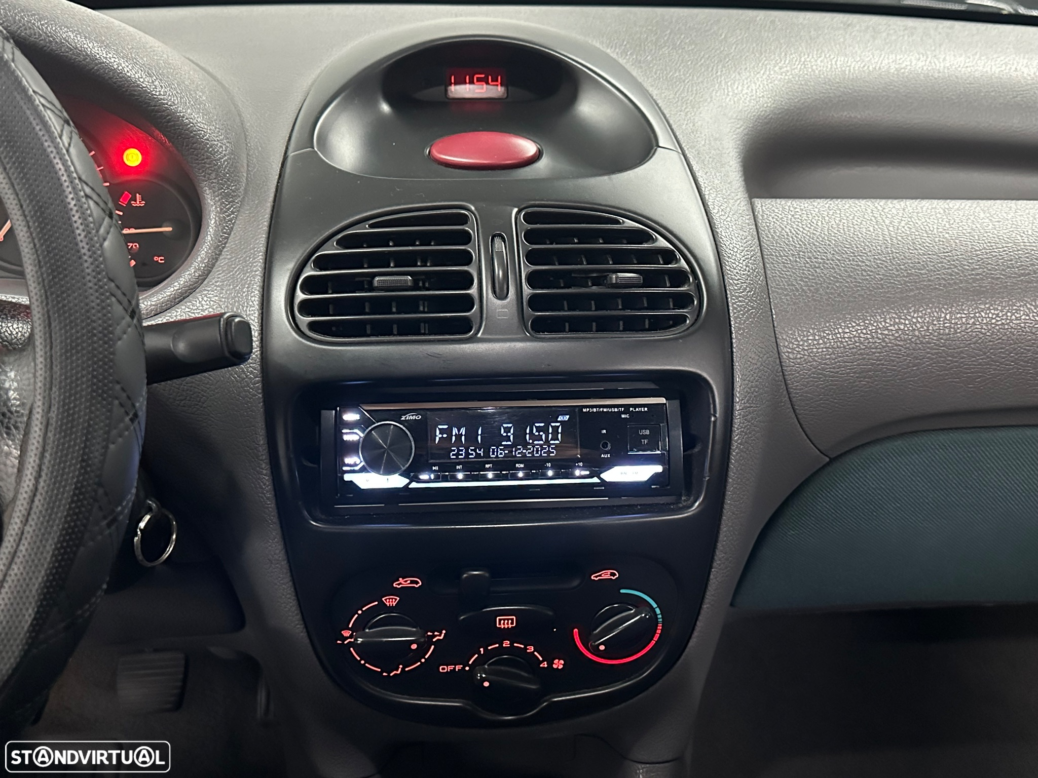 Peugeot 206 1.1 Color Line - 15