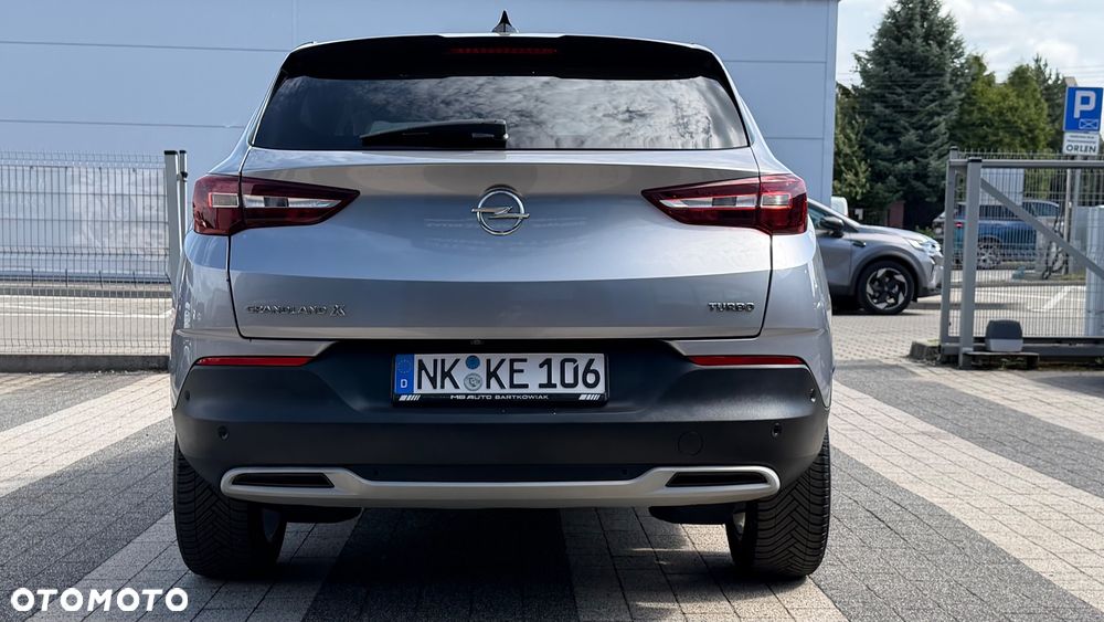 Opel Grandland X 1.2 Start/Stop Automatik Design Line - 2