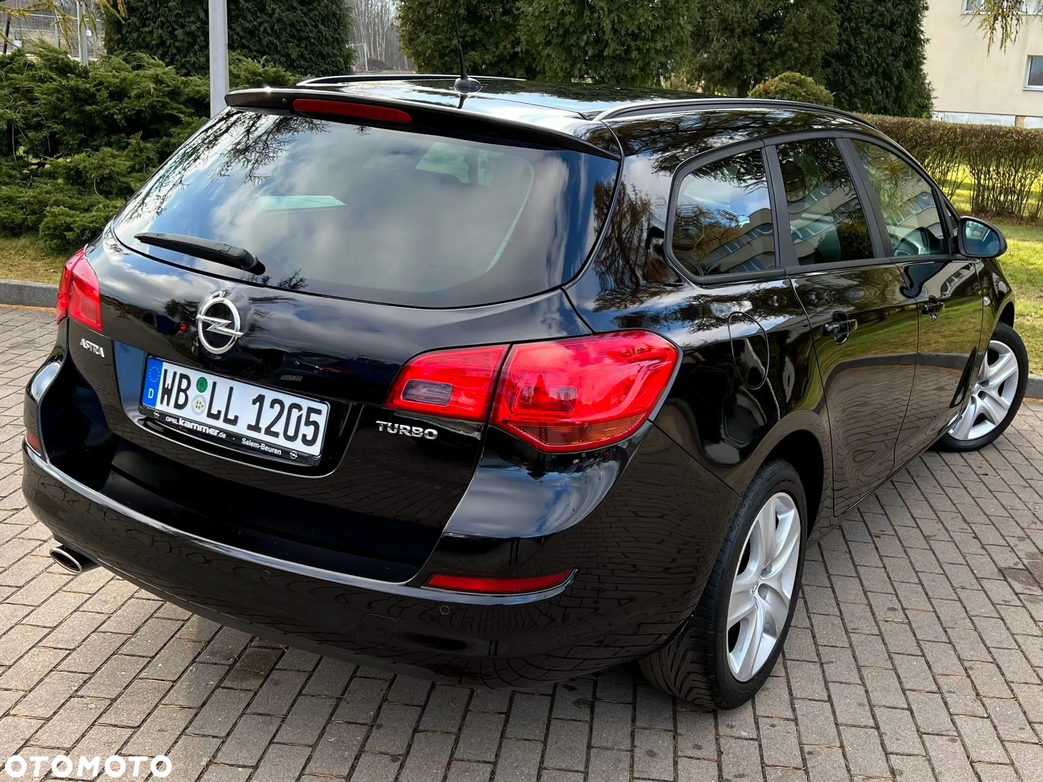 Opel Astra 1.4 Turbo Cosmo - 3