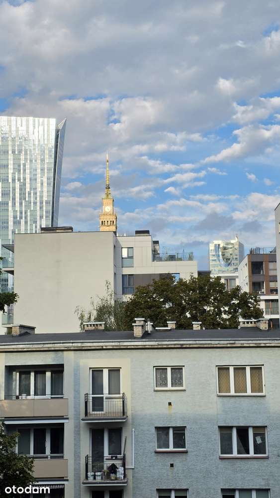 Stylowe 23 m² z widokiem na PKiN |Złota/Żelazna| winda | opcja parking