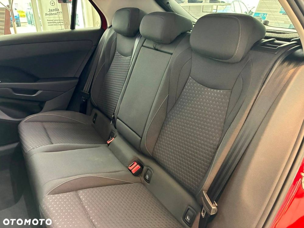 Volkswagen T-Roc - 6