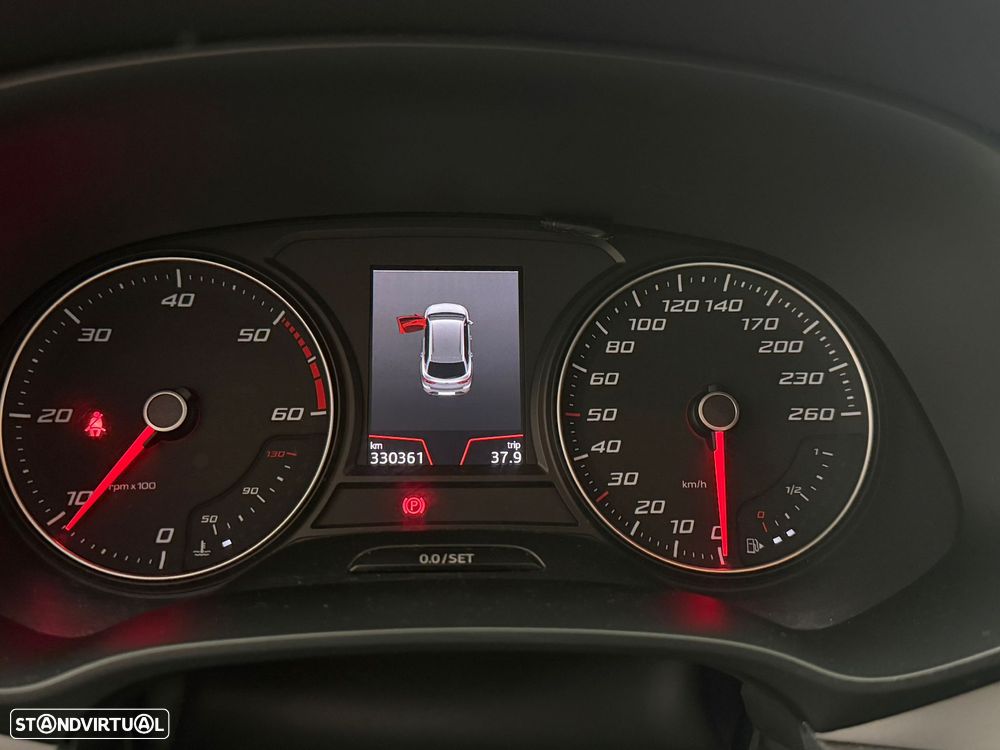 SEAT Leon ST 1.6 TDI S&S DSG Style - 15