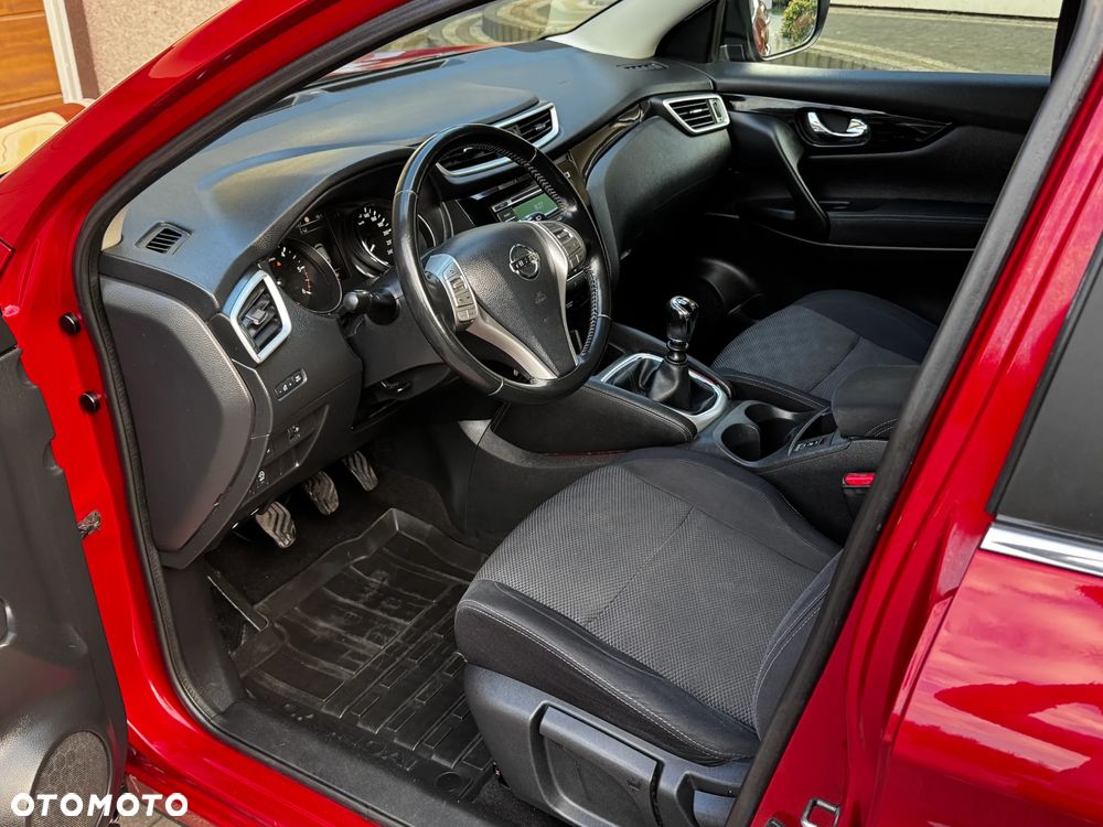 Nissan Qashqai 1.5 dCi N-Connecta - 10