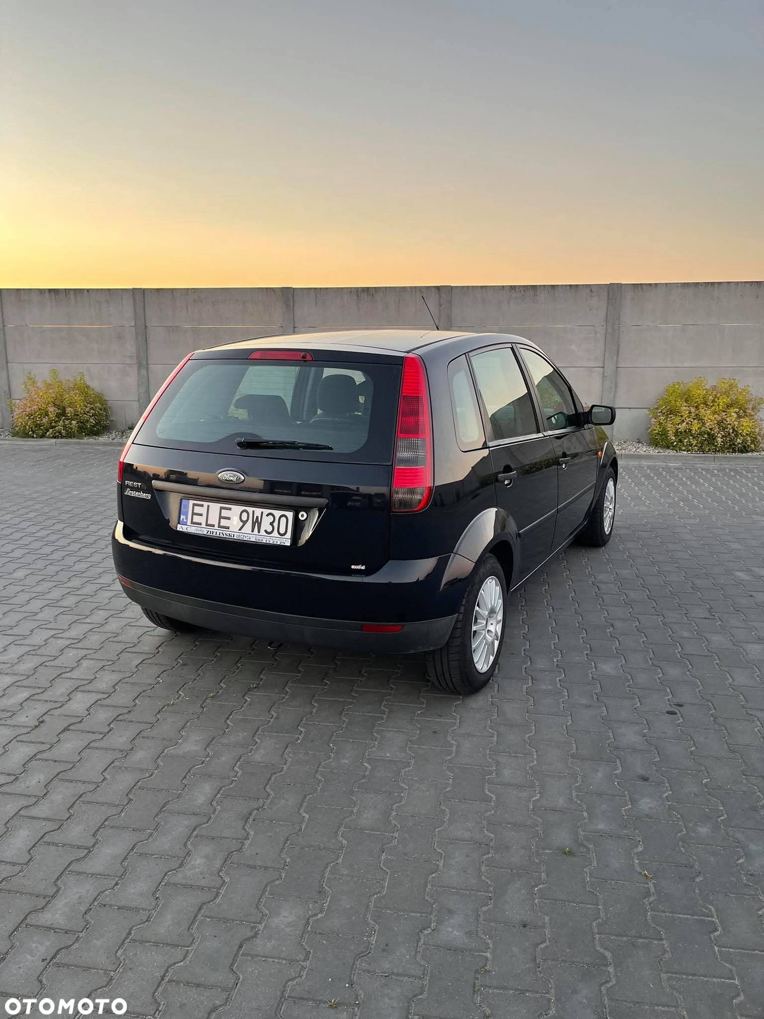 Ford Fiesta 1.3 - 6