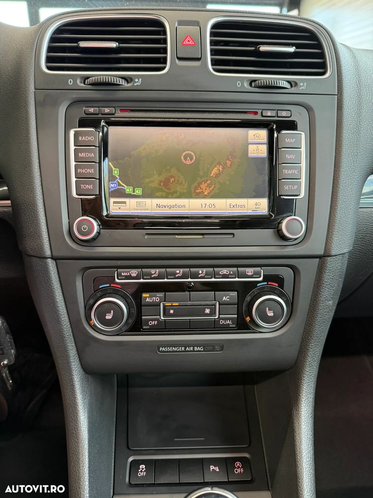 Volkswagen Golf 1.6 TDI DPF Style - 33