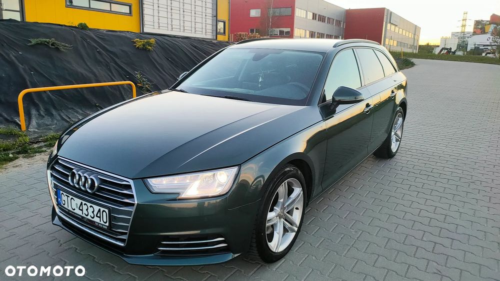 Audi A4 Avant 2.0 TDI ultra S tronic design - 32