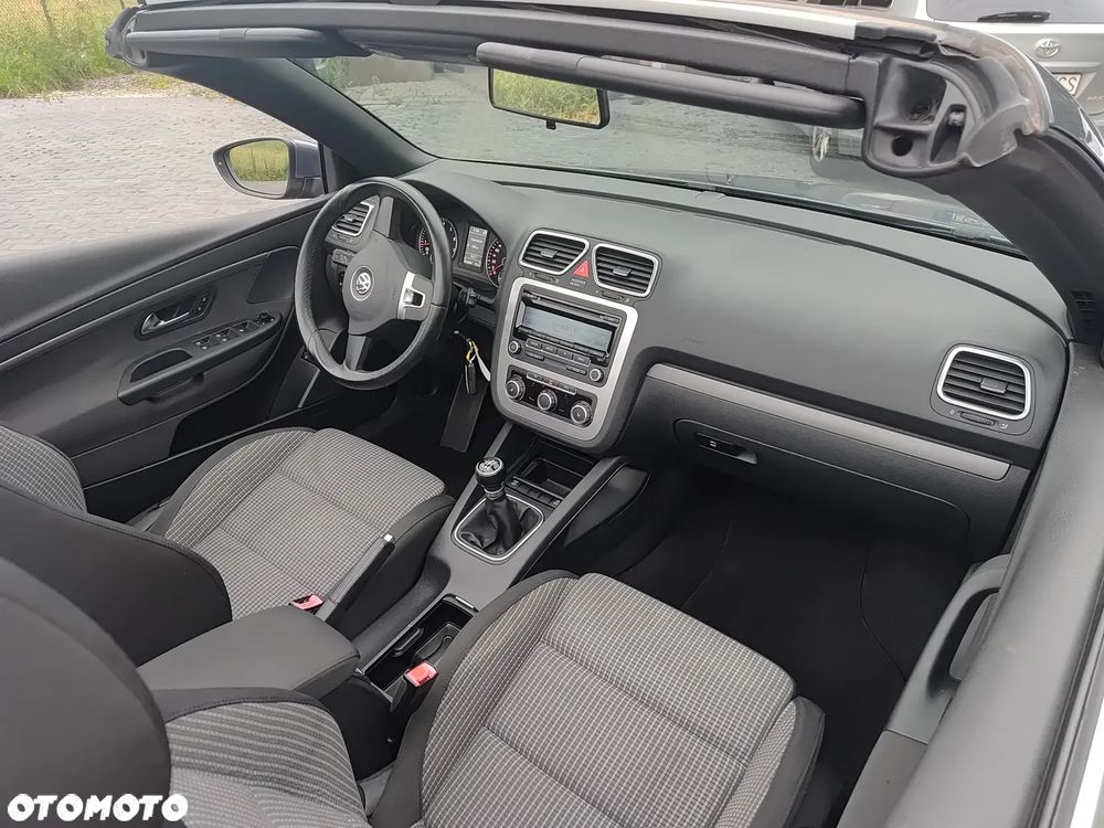 Volkswagen Eos - 18