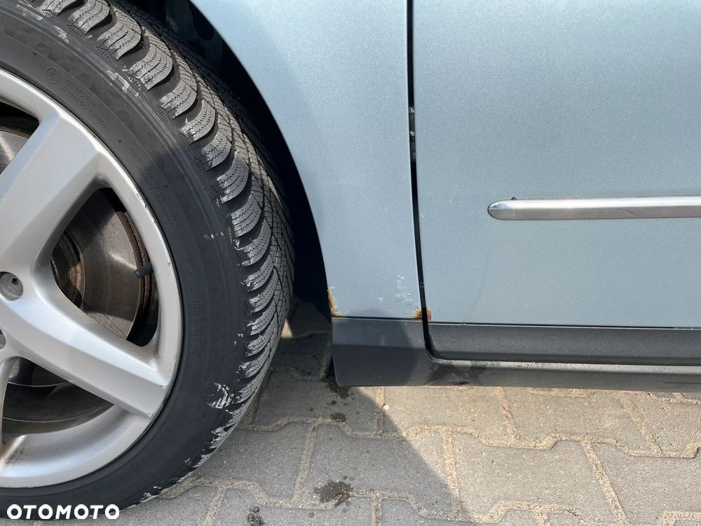 Volkswagen Passat 2.0 TDI DSG Highline - 29