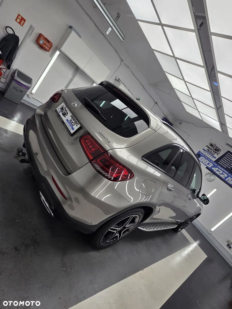 Mercedes-Benz GLC 200 d 4-Matic - 4