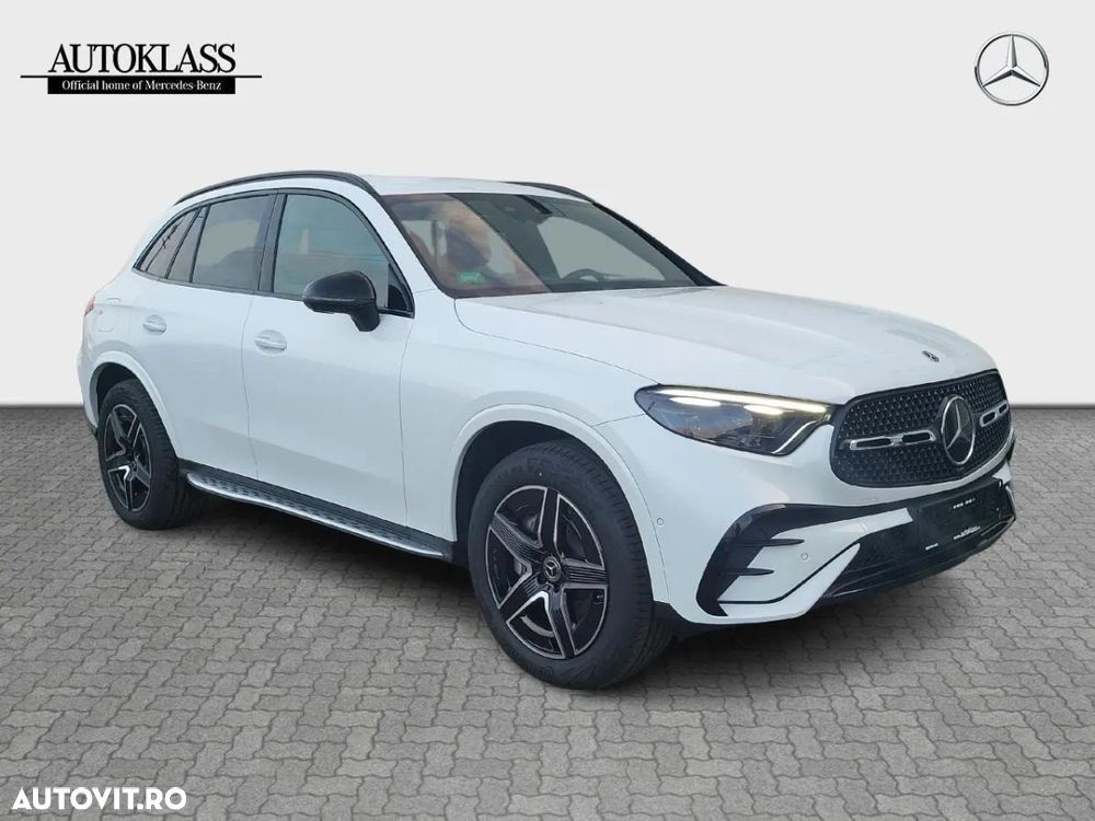 Mercedes-Benz GLC 300 e 4MATIC - 3