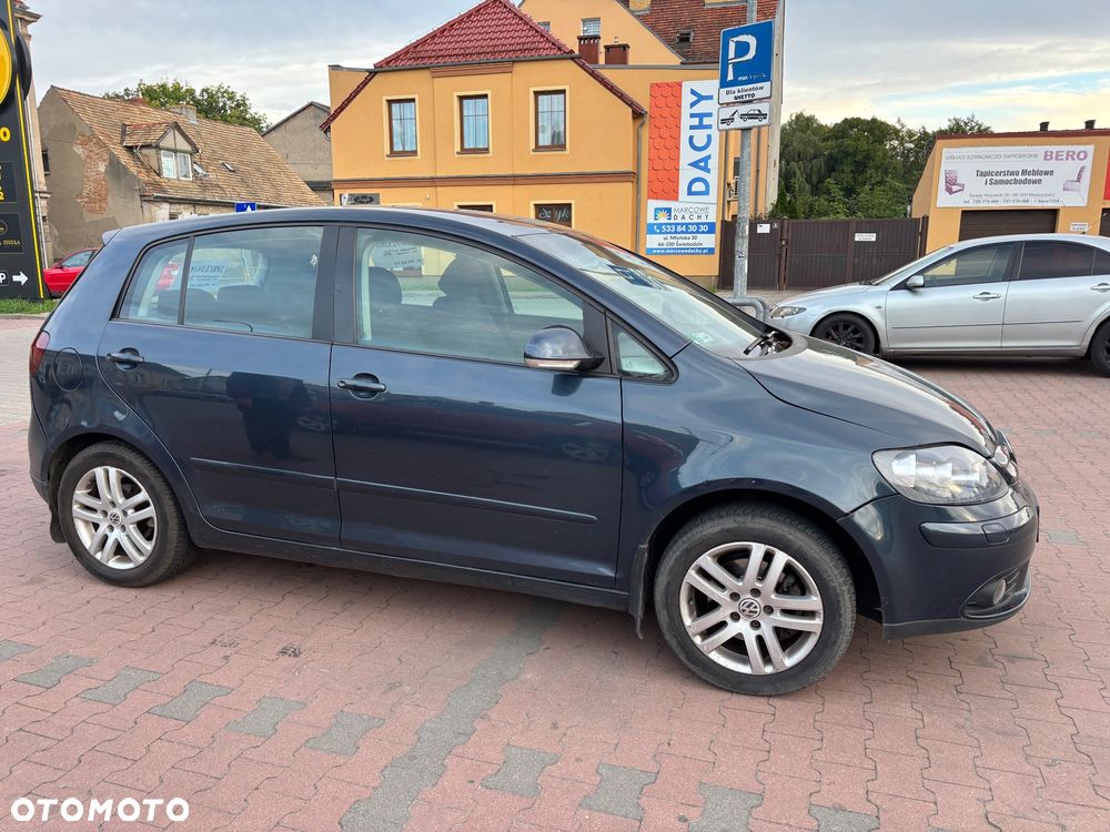 Volkswagen Golf Plus 1.6 FSI Comfortline - 2