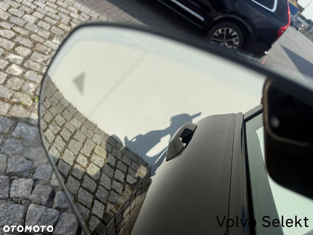 Volvo EX30 - 37