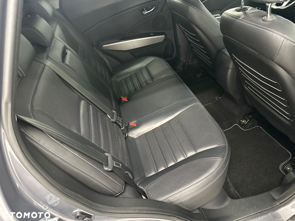 SsangYong/KGM Tivoli e-XDi 160 2WD Sapphire - 15
