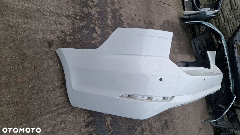 VOLKSWAGEN GOLF VII KOMBI ZDERZAK TYŁ 5G9807421M - 2