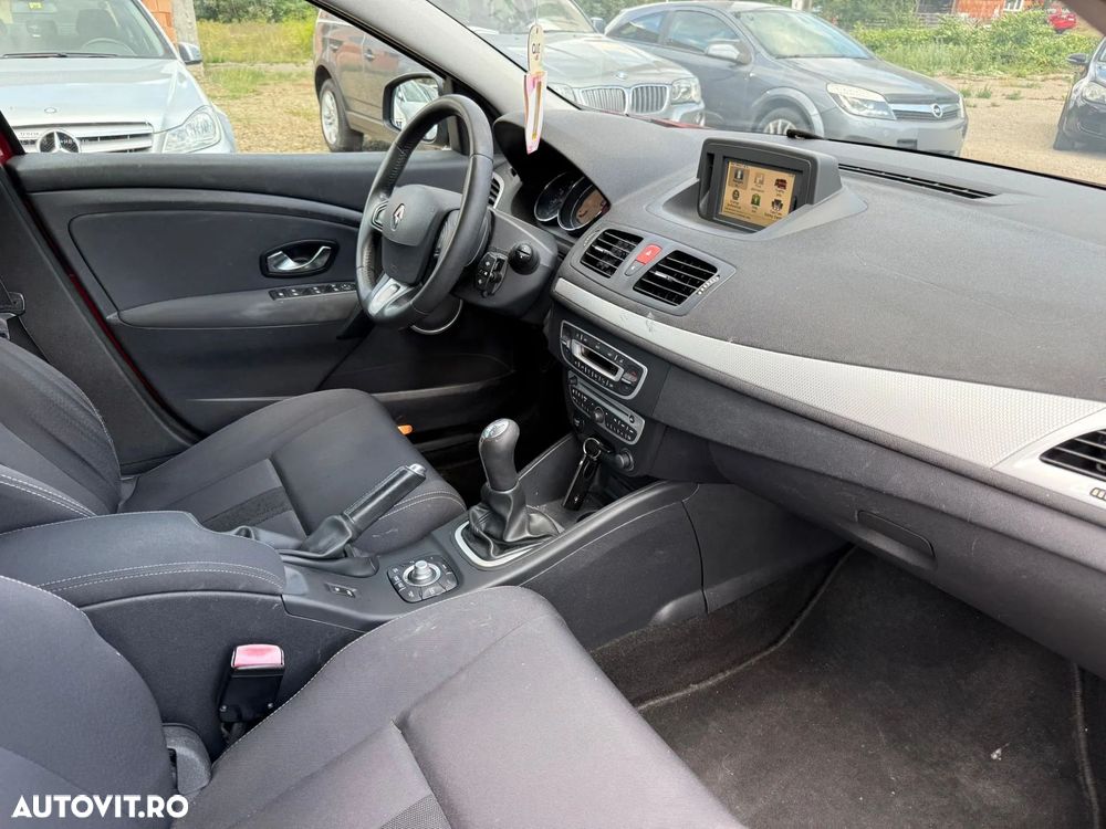 Renault Megane 1.5 dCi Authentique - 5