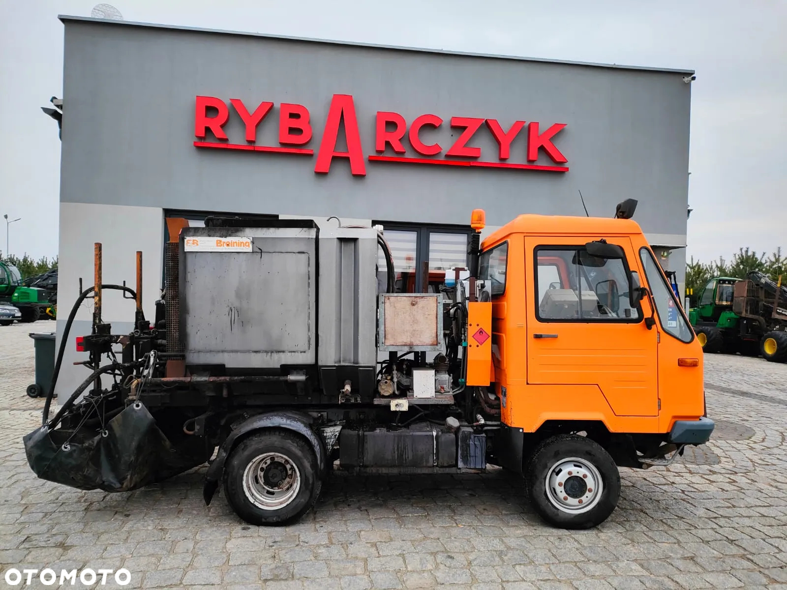 Multicar M26 Breining Spryskiwacz Asfaltu - 2