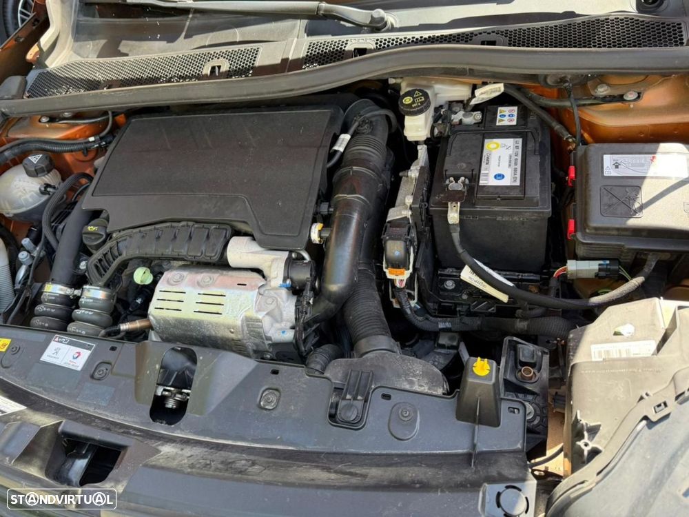 Peugeot 2008 - 43