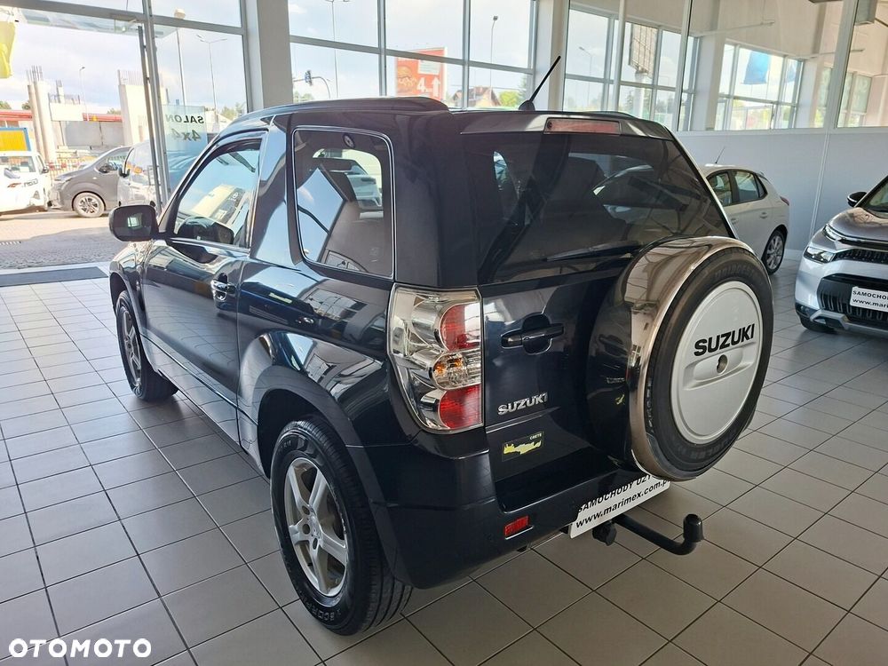 Suzuki Grand Vitara 1.6 - 8