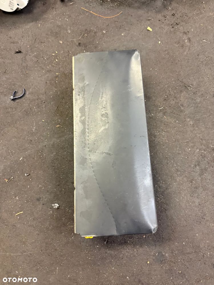 VW GOLF VII PODUSZKA AIRBAG KOLANOWA 5G1880841G DEMONTAŻ