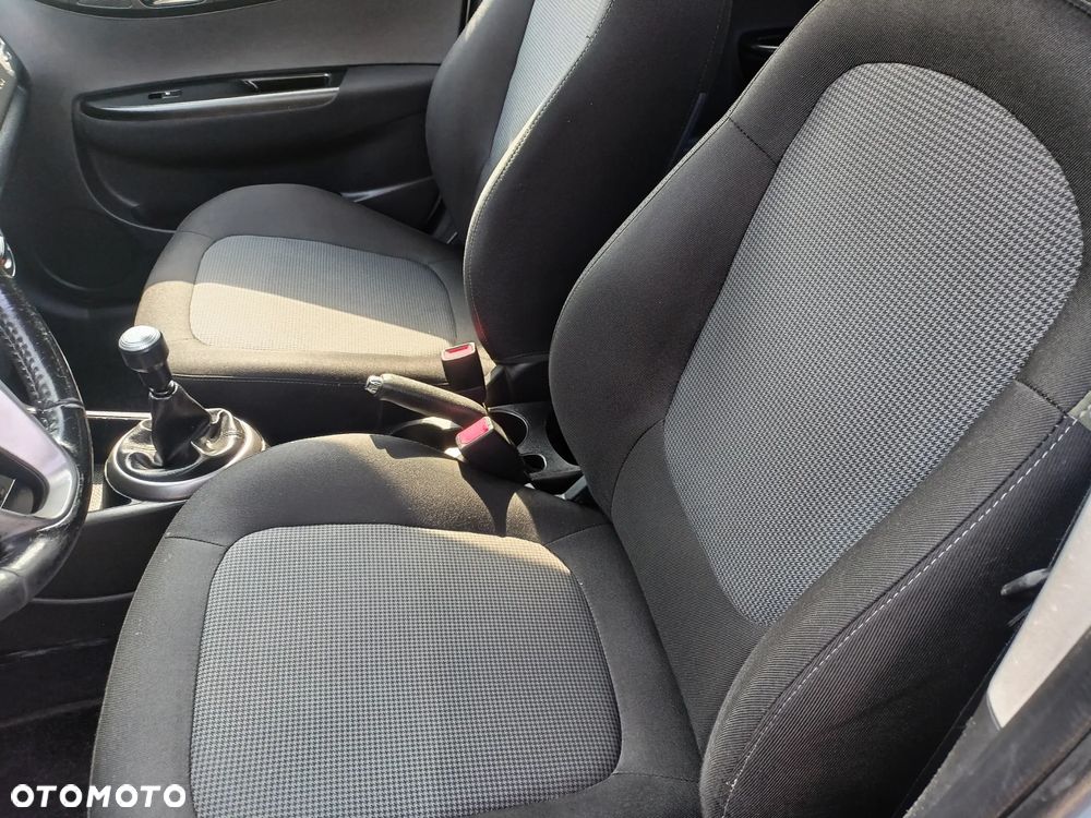 Hyundai i20 1.25 Comfort - 9