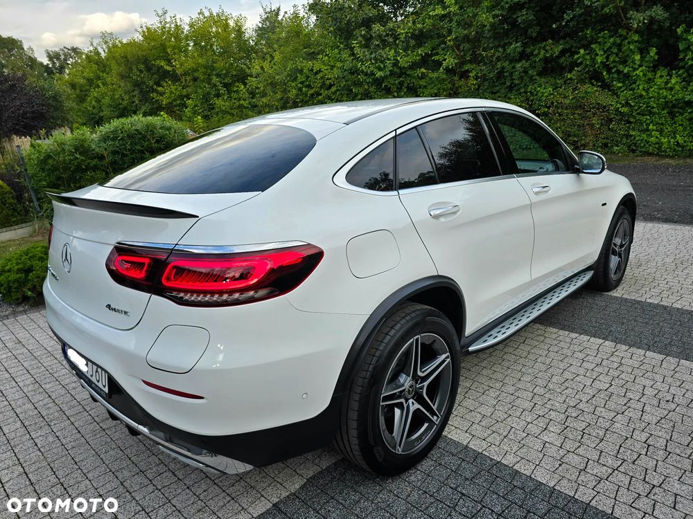 Mercedes-Benz GLC - 38