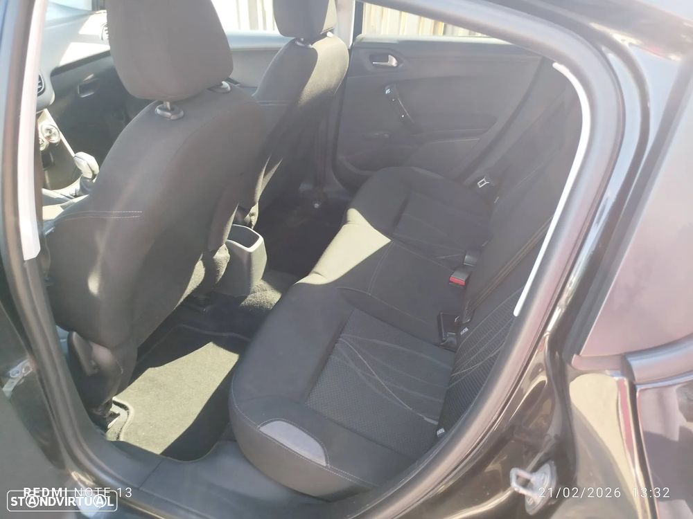 Peugeot 208 1.4 HDi Allure - 7