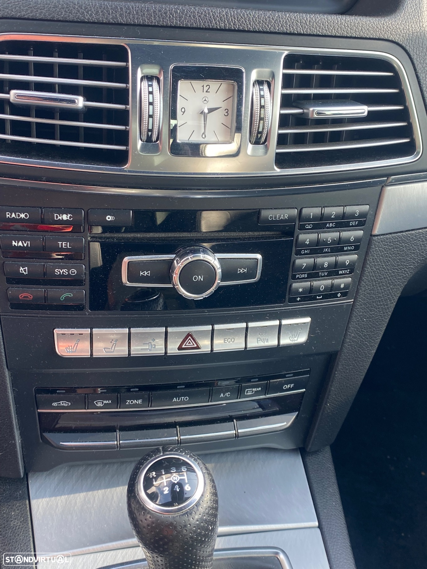 Mercedes-Benz E 220 CDi Avantgarde BlueEfficiency - 15