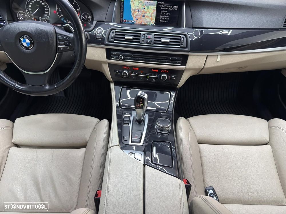 BMW 520 d xDrive Line Luxury Auto - 22