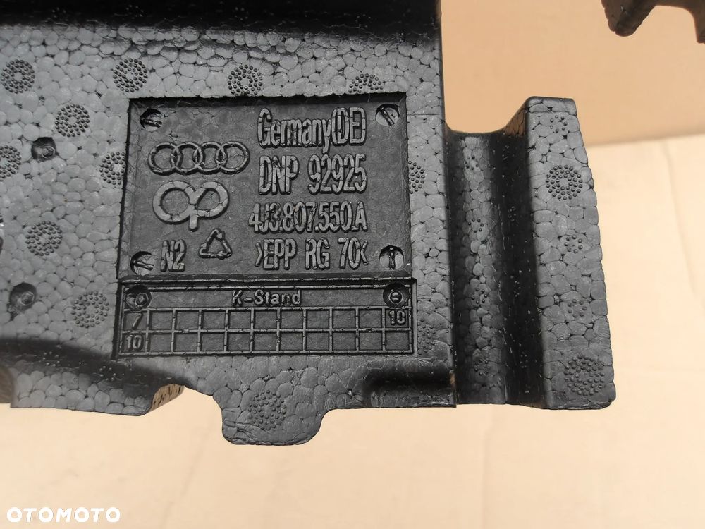 ABSORBER ZDERZAKA AUDI E TRON GT 4J3807550A - 4